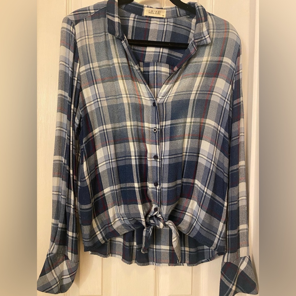 Bella dahl size medium button up plaid blouse w